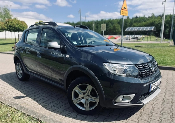 Dacia Sandero Stepway cena 43000 przebieg: 20410, rok produkcji 2019 z Jędrzejów małe 121